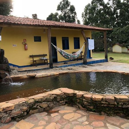 Pousada Vale Dos Canteiros Сан-Жуан-Батиста-ду-Глория Экстерьер фото